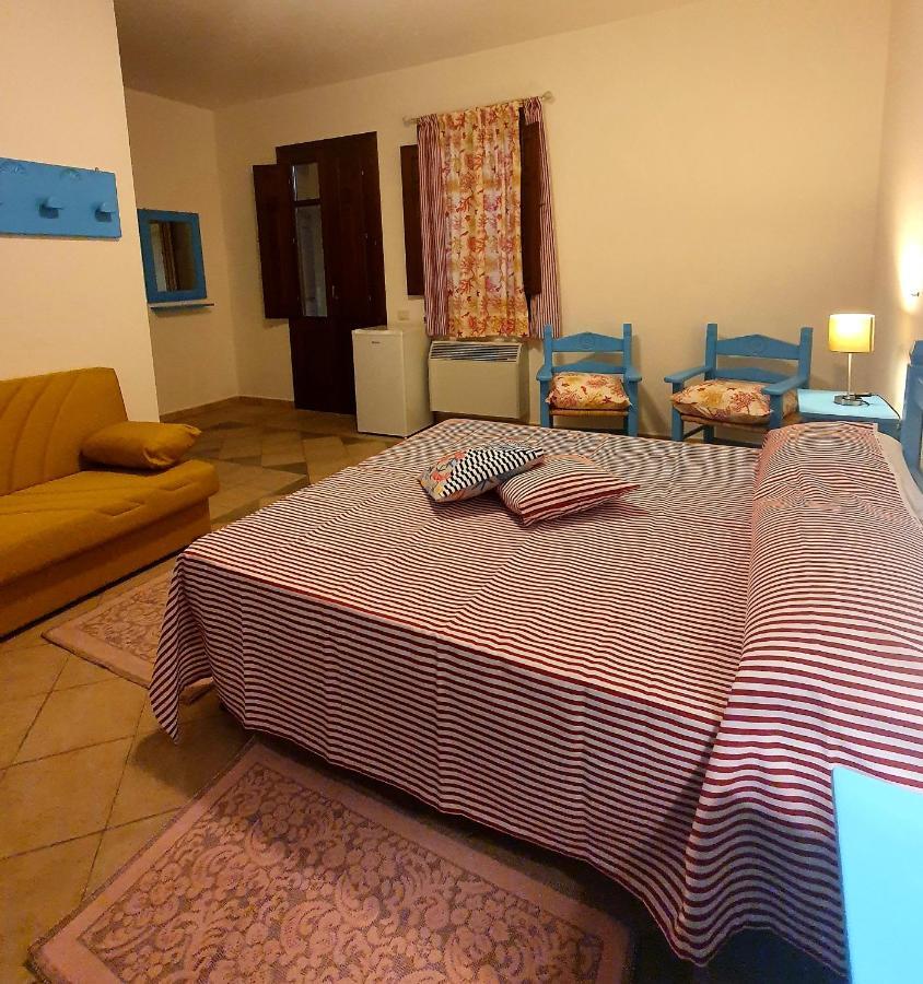 Palmas Anna'S Rooms Is Procilis Palmas Arborea Exterior photo